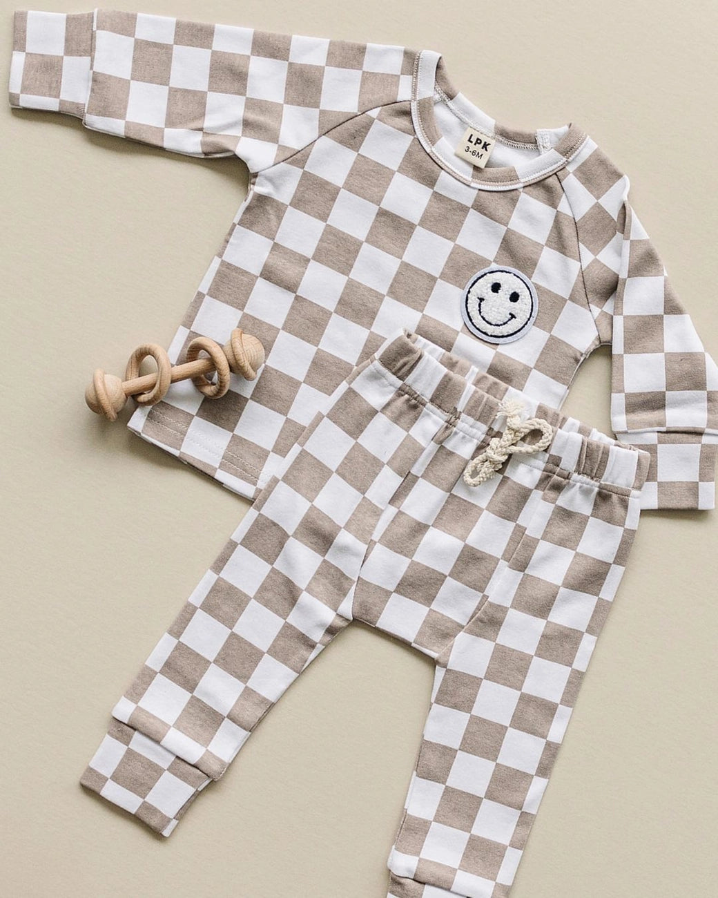 Checkered Smiley Top & Pants Set | Latte - PREORDER