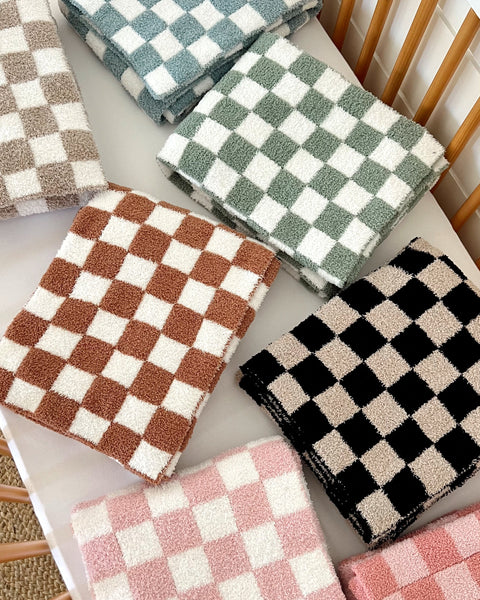 Phufy® Bliss Checkerboard Blanket | Powder - PREORDER