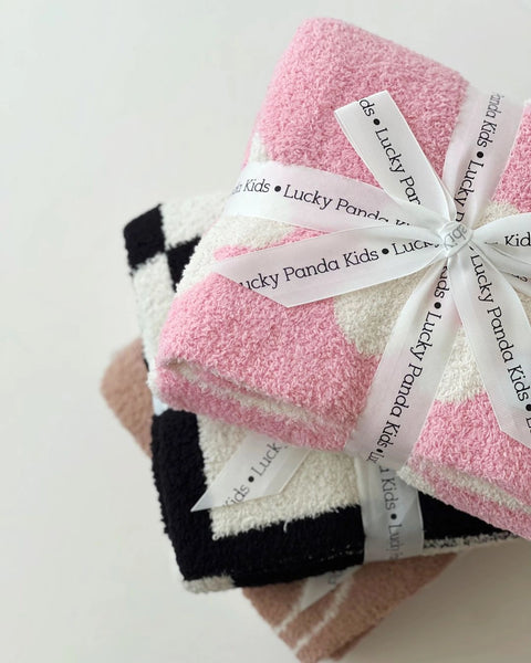 Daisy Plush Baby Blanket | Pink - PREORDER