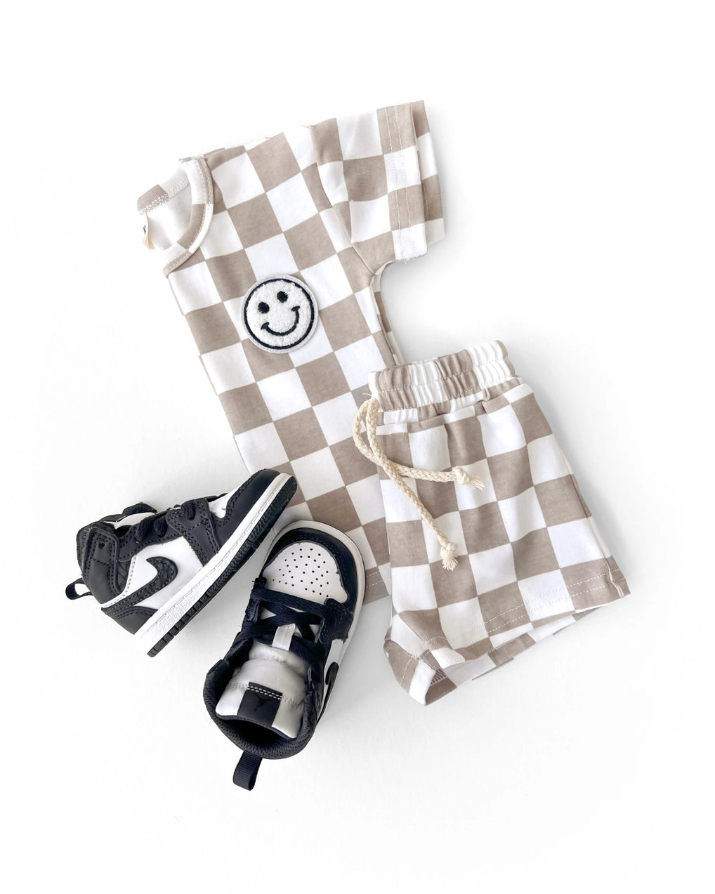 Checkered Smiley Top & Shorts Set | Latte - PREORDER