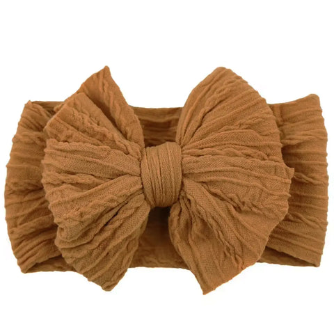 Cable Bow | Almond - PREORDER