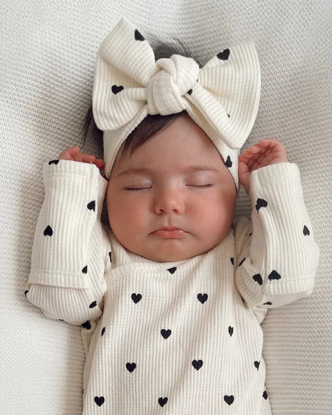 Waffle Knot Bow | Black Heart - PREORDER