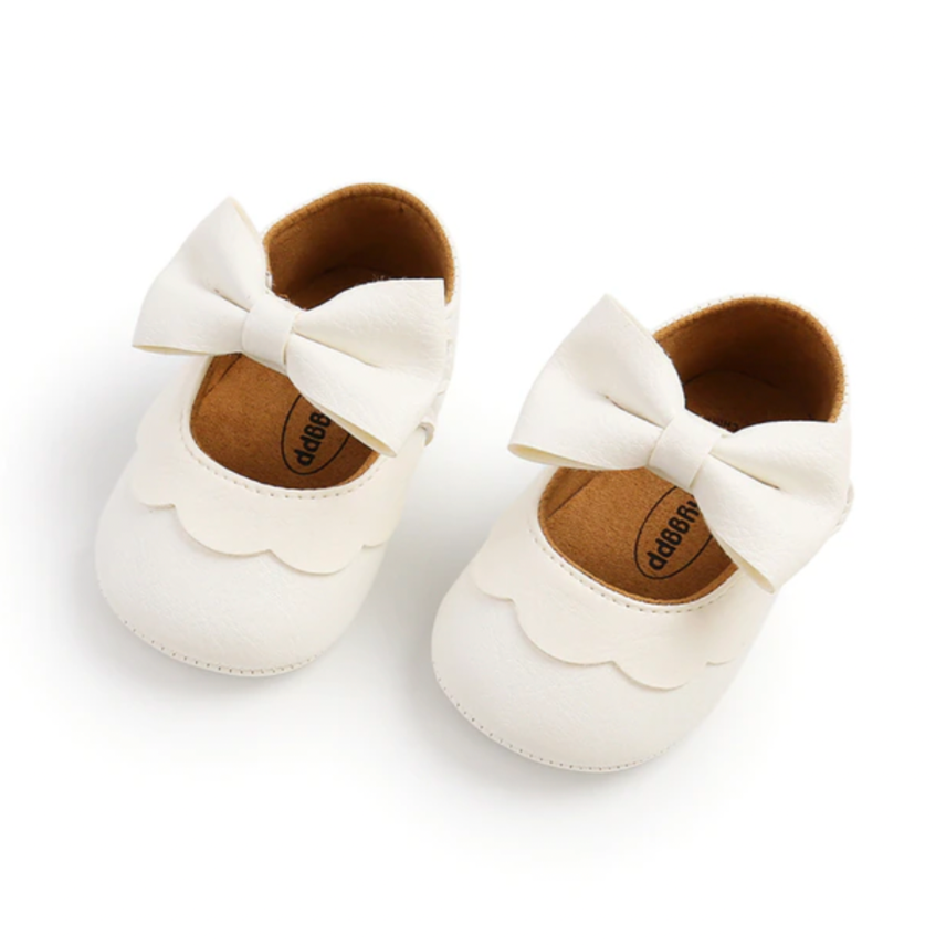 Brielle Bow Shoes in White