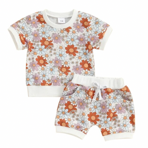 Colorful Daisies Shorts Outfit - PREORDER