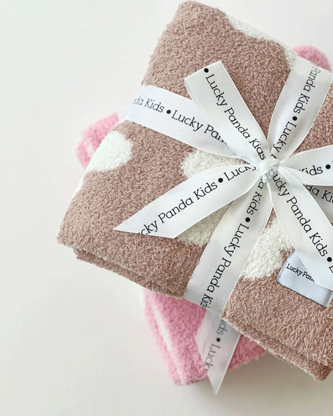 Daisy Plush Baby Blanket | Latte - PREORDER